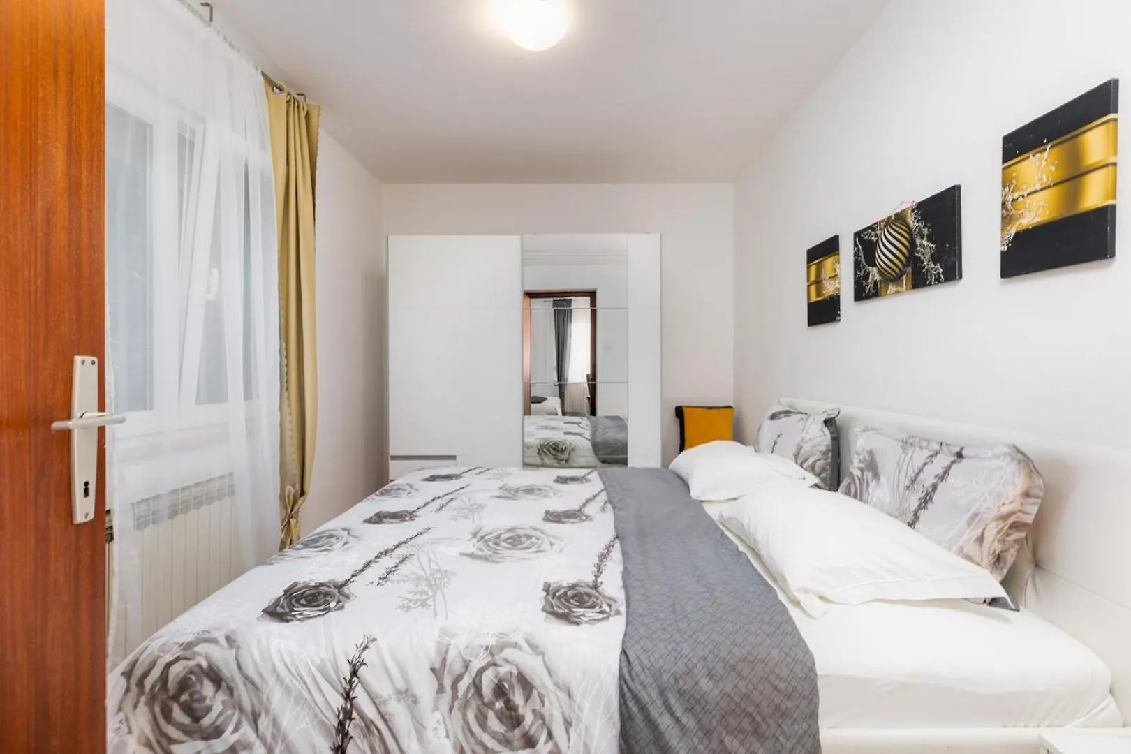 Apartment Zoric Malinska