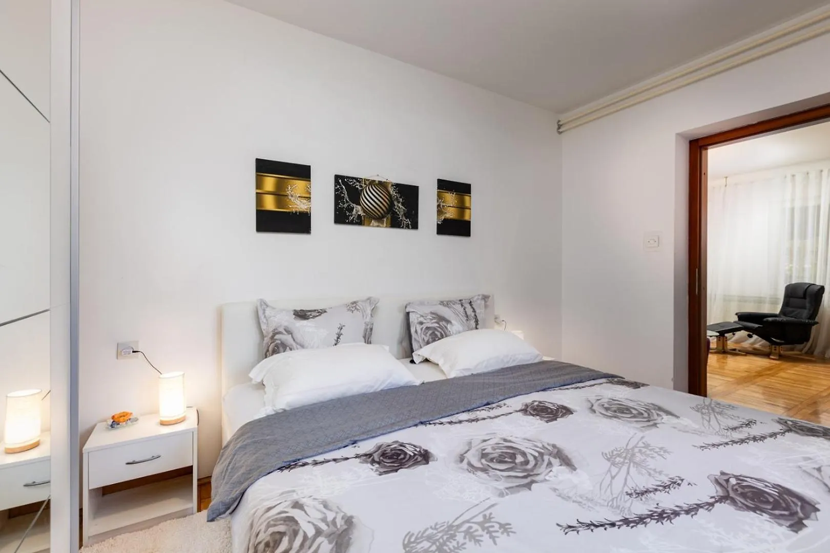 Apartment Zoric Malinska